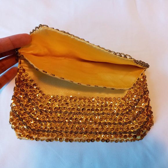 Vintage Yellow Gold Beaded Sequined Evening Accessory Clutch/Handbag/Purse - Picture 11 of 13